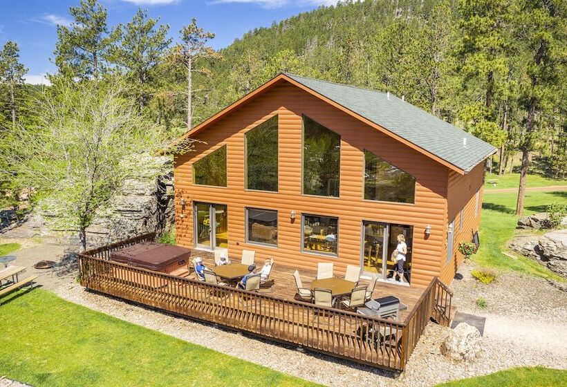 Хижина, Lodge At Palmer Gulch