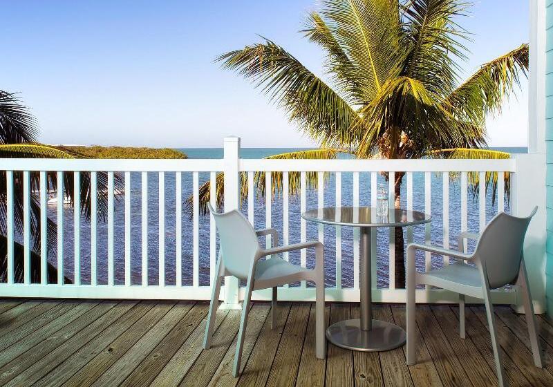 プレミアムルーム, Lime Tree Bay Resort
