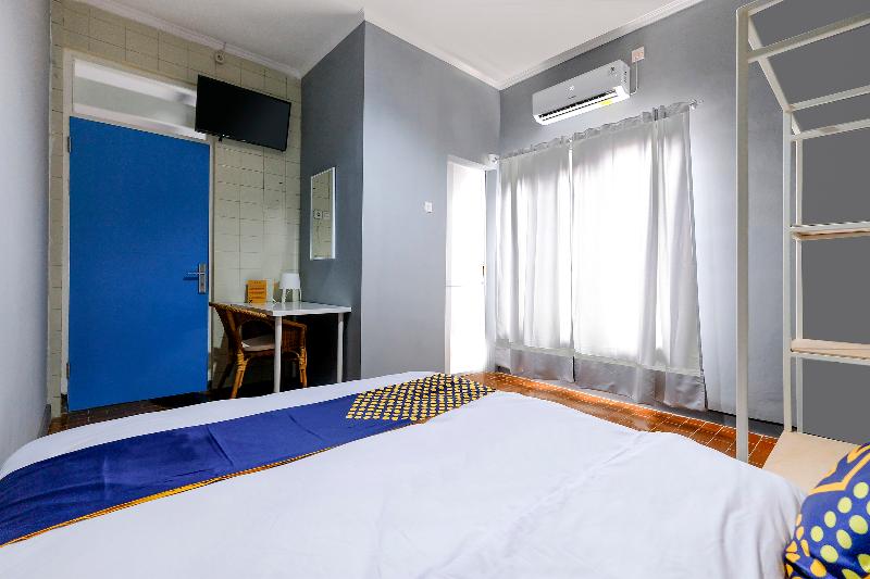 Deluxe Zimmer, Spot On 2281 Omajo