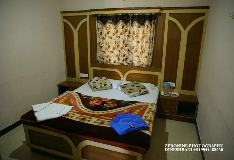اتاق استاندارد, Sri Krishna Residency
