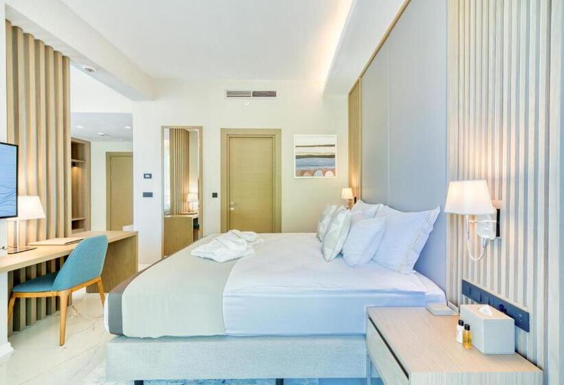 חדר דלוקס, Hyatt Regency Kotor Bay Resort