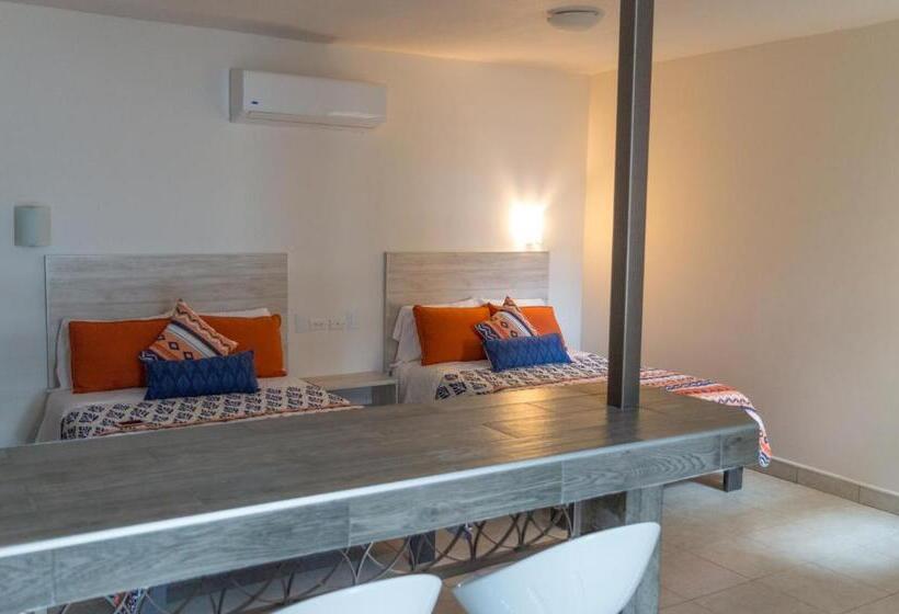 اتاق استاندارد با 2 تخت دوبل, Magnolias Suites