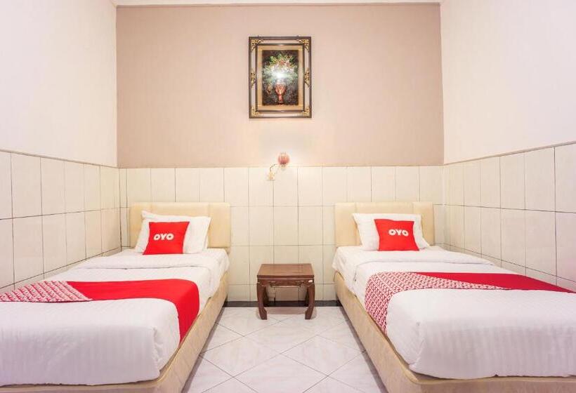 اتاق لوکس, Oyo 2180 Vina Vira