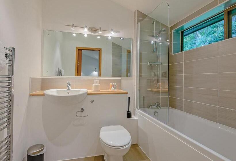 Дом 1 Спальня, Penvale Lakes Lodges