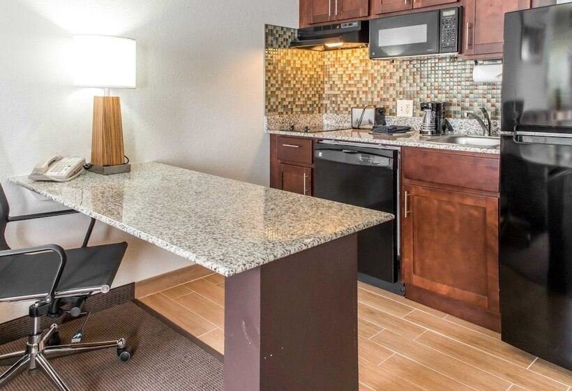 Люкс, Mainstay Suites Pittsburgh Airport