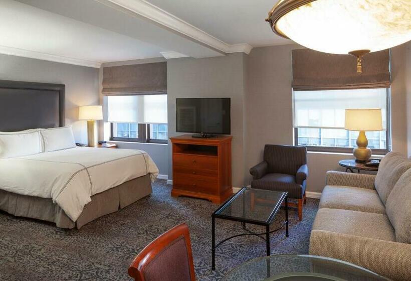 سوییت جونیور اجرایی, The Manhattan Club