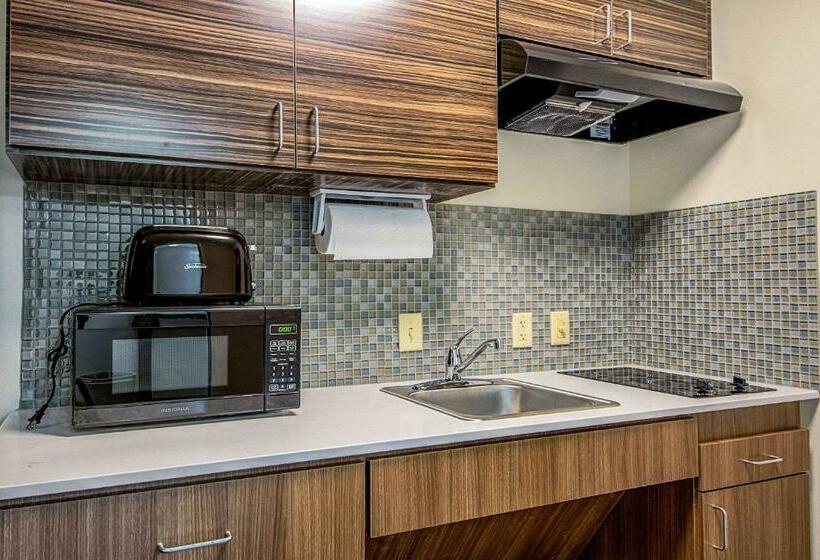 Люкс, Mainstay Suites Geismar  Gonzales