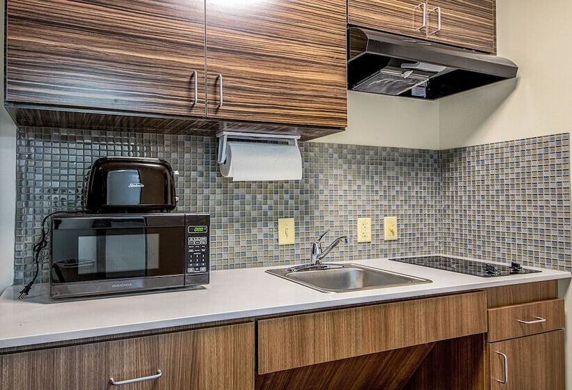 Люкс, Mainstay Suites Geismar  Gonzales