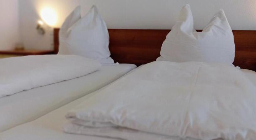 Номер Deluxe с Балконом, Berghotel Heiligenberg