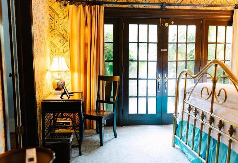 Люкс Кровать Кинг, The Morehead Inn