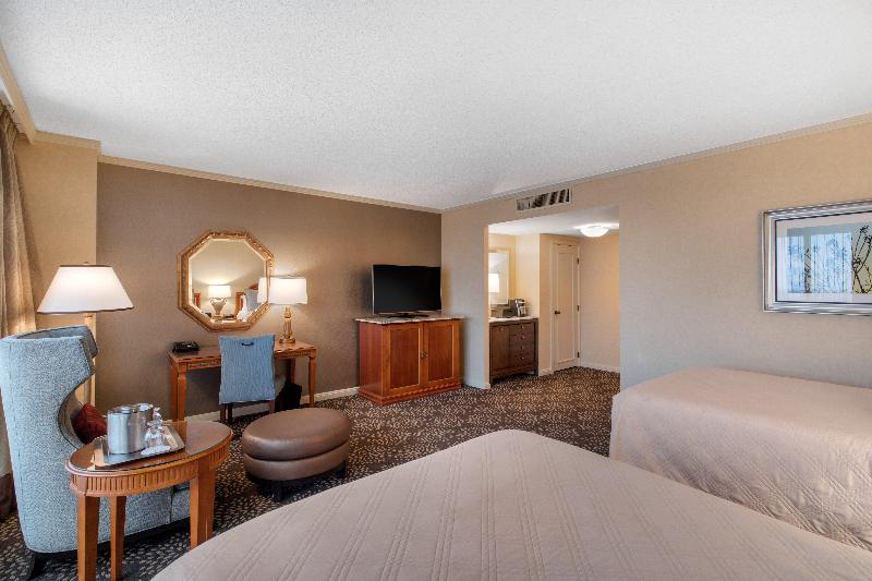 Номер Deluxe, Omni Las Colinas