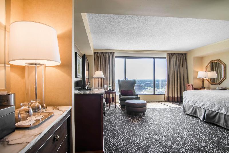 Номер Deluxe Кровать Кинг, Omni Las Colinas