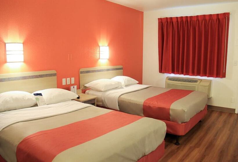 Номер Deluxe, Motel 6enfield, Ct  Hartford