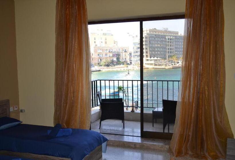 اتاق استاندارد چهار تخته با چشم‌انداز دریا, Le Malte House St. Julians