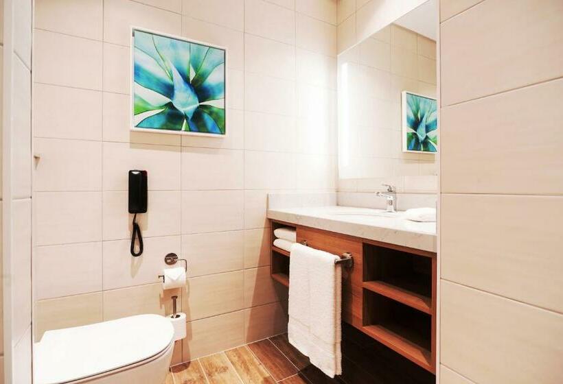 اتاق استاندارد, Hilton Garden Inn Kuwait