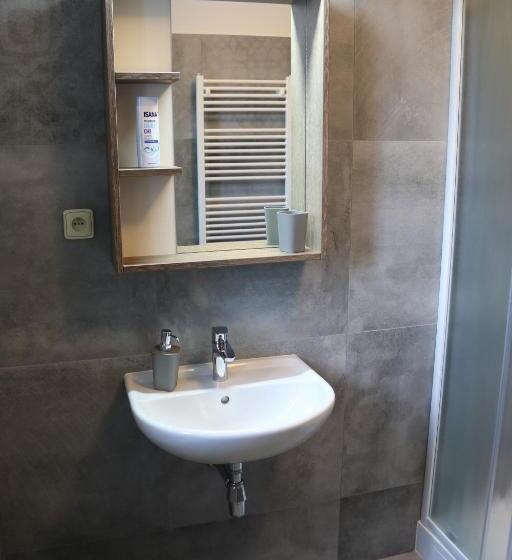 带阳台套房, Apartmány Lama