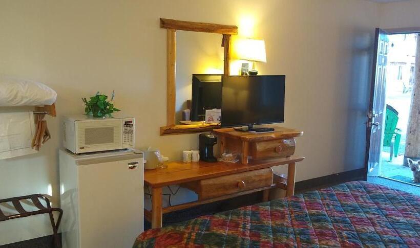 Номер Deluxe Кровать Кинг, Ponderosa Motel