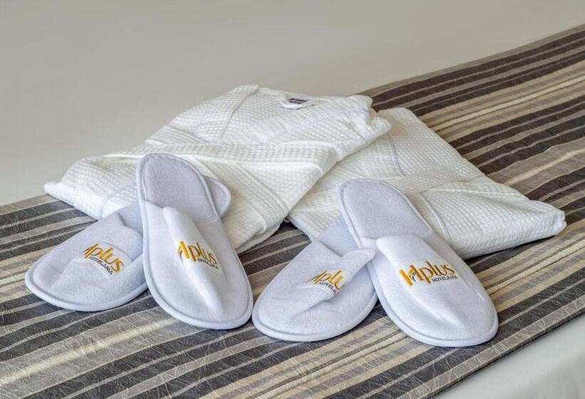 سوئیت پریمیوم, Hplus Premium Palmas