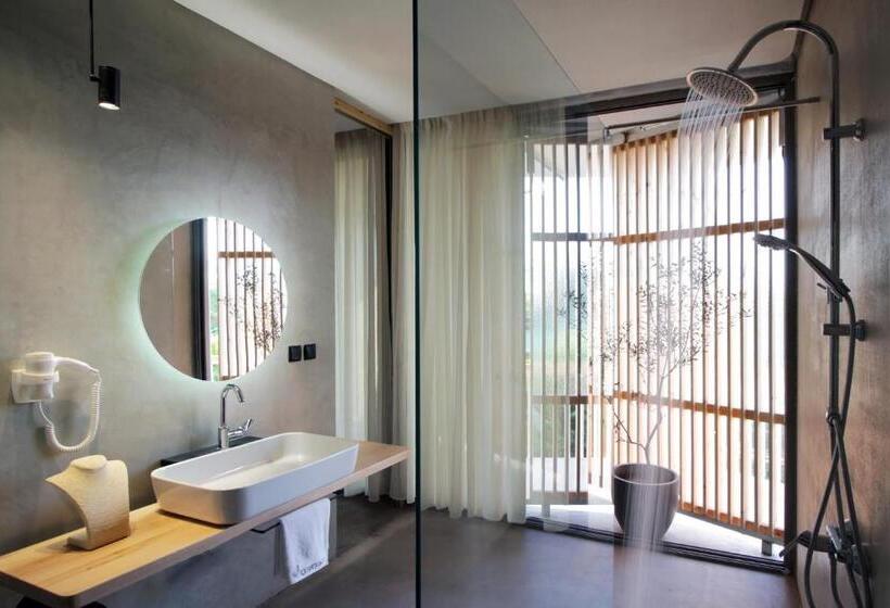 Люкс Вид на Бассейн, Ecosuites