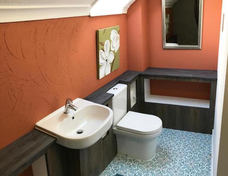 Номер Стандарт, Maesyfelin Isaf B&b