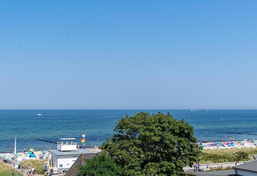 Полулюкс Вид на Море, Strandhaus Wotan