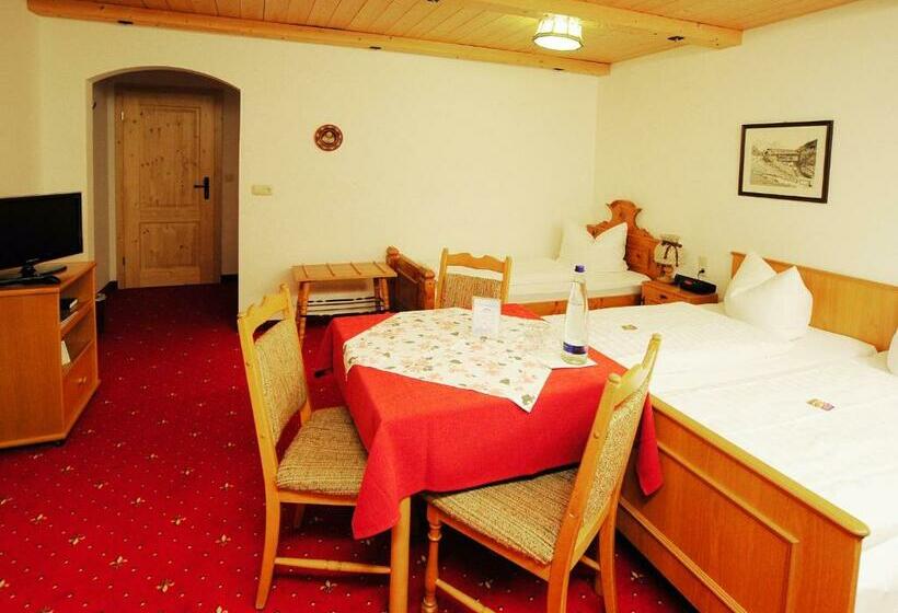 Номер Стандарт Трехместный, Alpenhotel Bergzauber