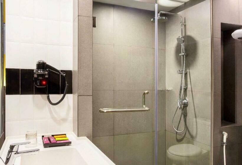 디럭스 룸, Ibis Styles Bekasi Jatibening