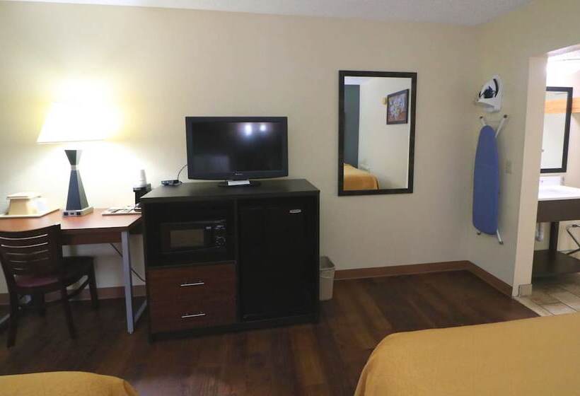 Pokój Standard 2 Łóżka Małżeńskie, Econo Lodge Inn & Suites Gatlinburg At The Convention Center