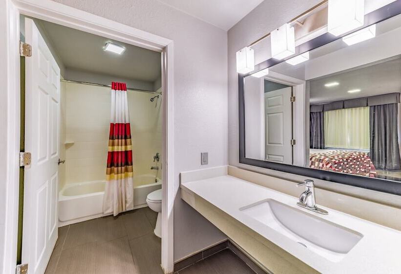 Номер Deluxe, Red Roof Inn Dallas   Mesquite Fair Park Ne
