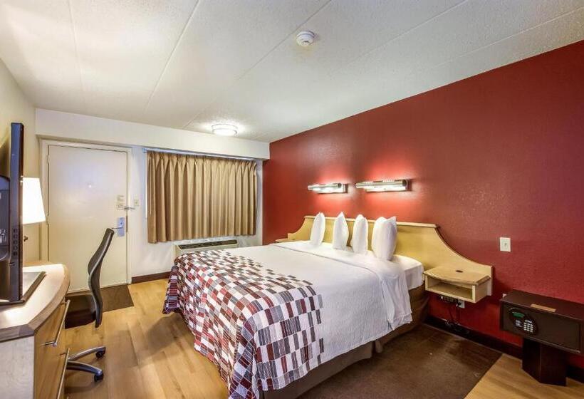 Номер Superior Кровать Кинг, Red Roof Inn Detroit  Plymouth/ Canton