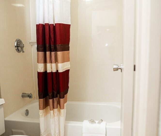 Номер Superior, Red Roof Inn Rochester  Henrietta