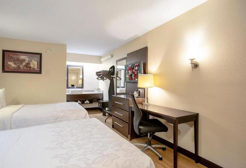 Номер Стандарт 2 Двуспальные Кровати, Red Roof Inn Plus+ St Louis   Forest Park/ Hampton Ave 