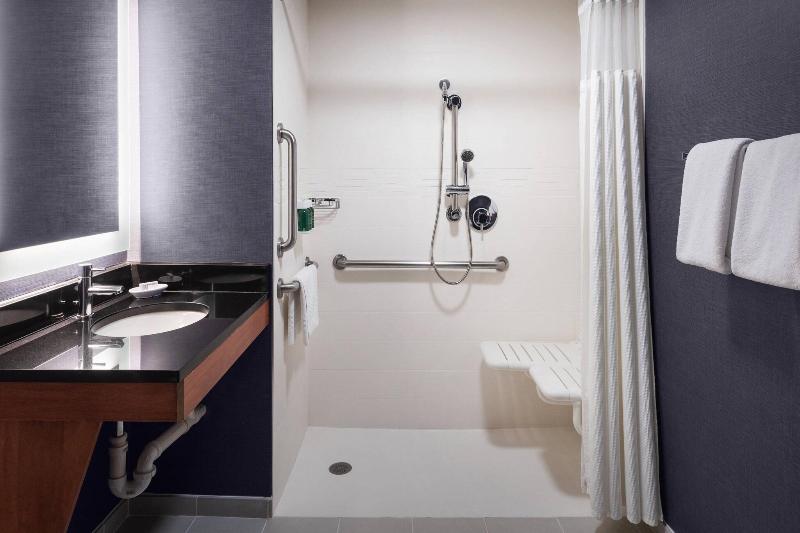 장애인을 위한 스위트, Residence Inn Bethesda Downtown