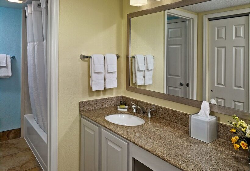 Люкс 2 Спальни, Sonesta Es Suites Providence  Airport