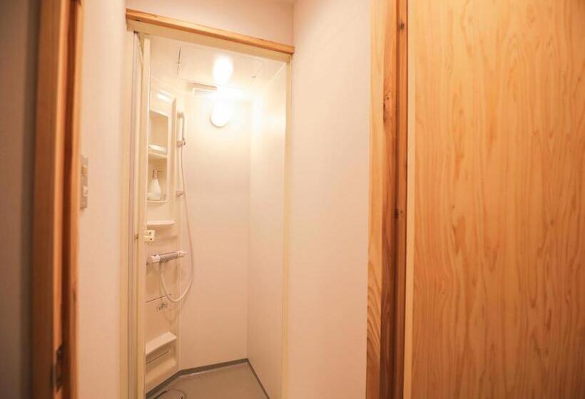 Кровать в Общей Комнате, Chaho Hostel Nirasaki / Outdoor Base