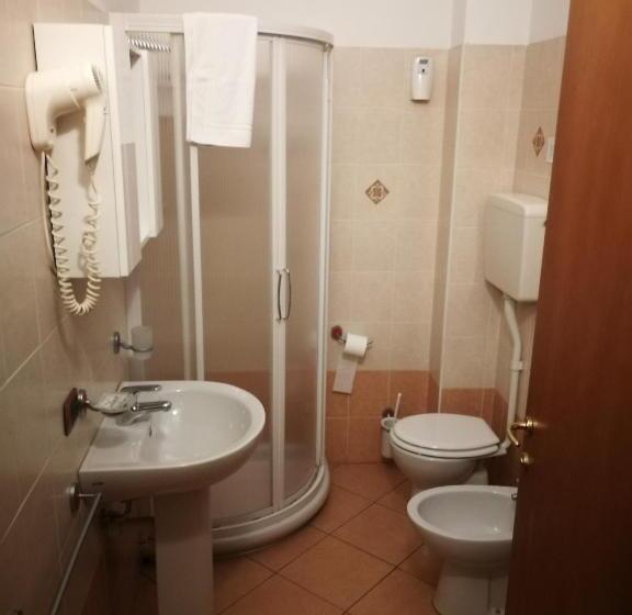 Номер Стандарт, Albergo Della Stazione