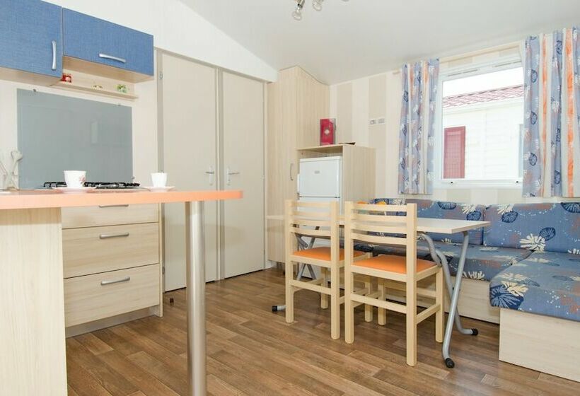 Дом 2 Спальни, Camping Pirinenc