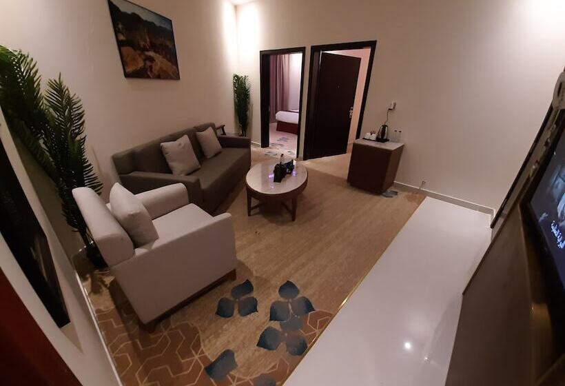Семейный Номер, Qasr Alshamal