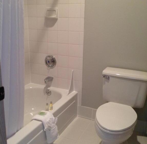 Стандартный Номер Кровать Кинг, Shilo Inn Suites Warrenton