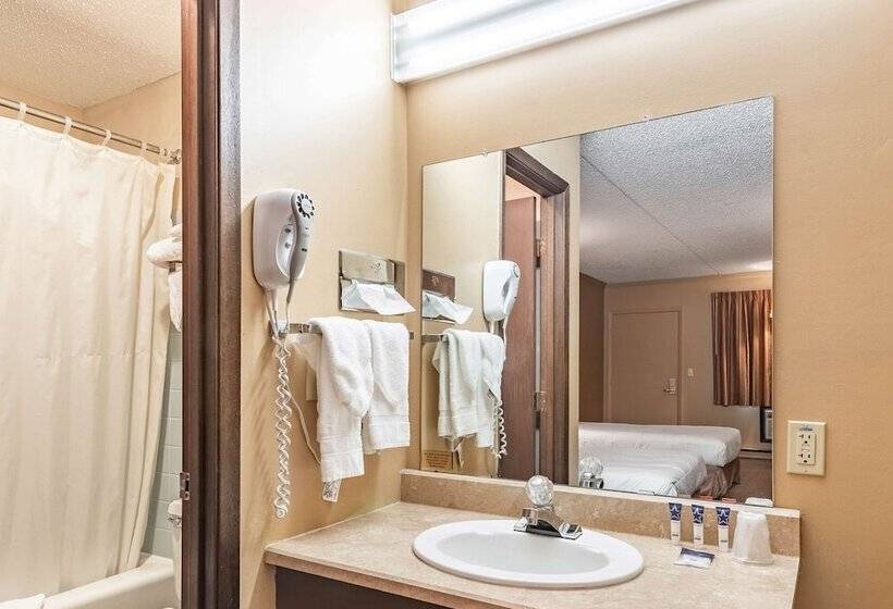 Номер Стандарт 2 Двуспальные Кровати, Americas Best Value Inn St. Marys