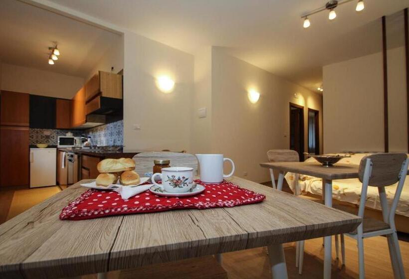 اتاق استاندارد, Acerorosso B&b