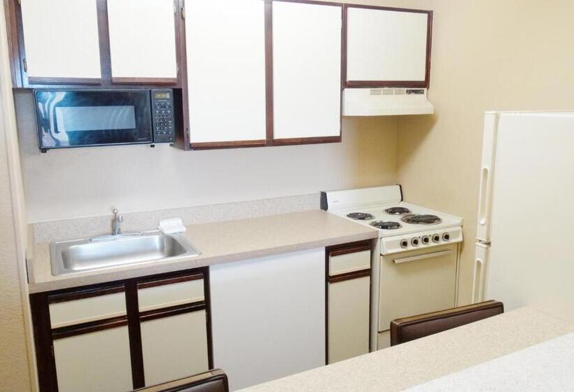 デラックススタジオ, Extended Stay America Suites  Wichita  East