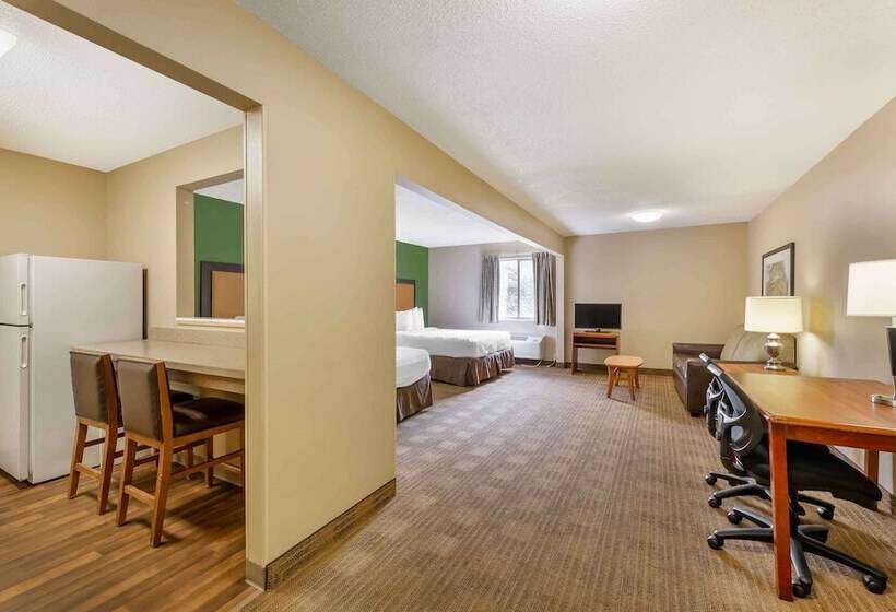 Студия Deluxe, Extended Stay America Suites  Cleveland  Middleburg Heights