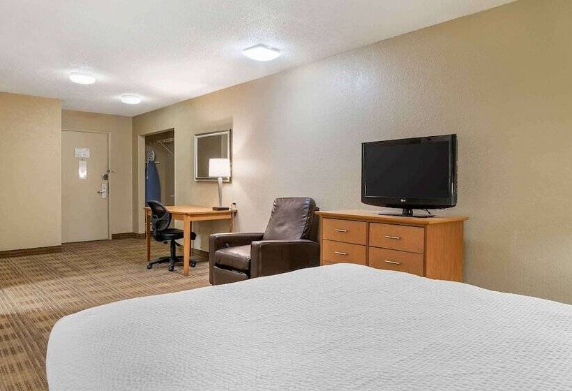 استودیوی لوکس, Extended Stay America Select Suites   Detroit   Warren