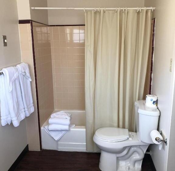 Люкс Повышенной Комфортности, Sierra Lodge Three Rivers