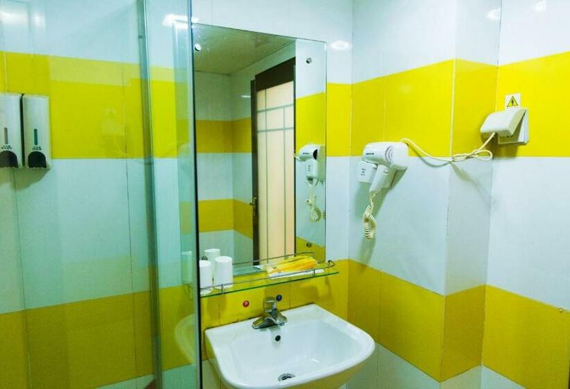Номер Стандарт, 7 Days Inn Chengdu Huayang Metro Station Binfen Plaza