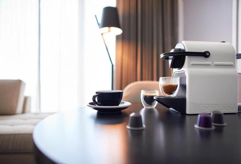 이그제큐티브 스위트 킹침대, Novotel Perth Murray Street