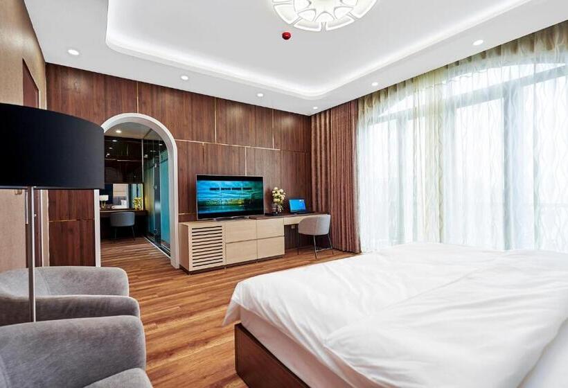 اتاق استاندارد با تخت بزرگ, Bbq Hostel Ha Long 2
