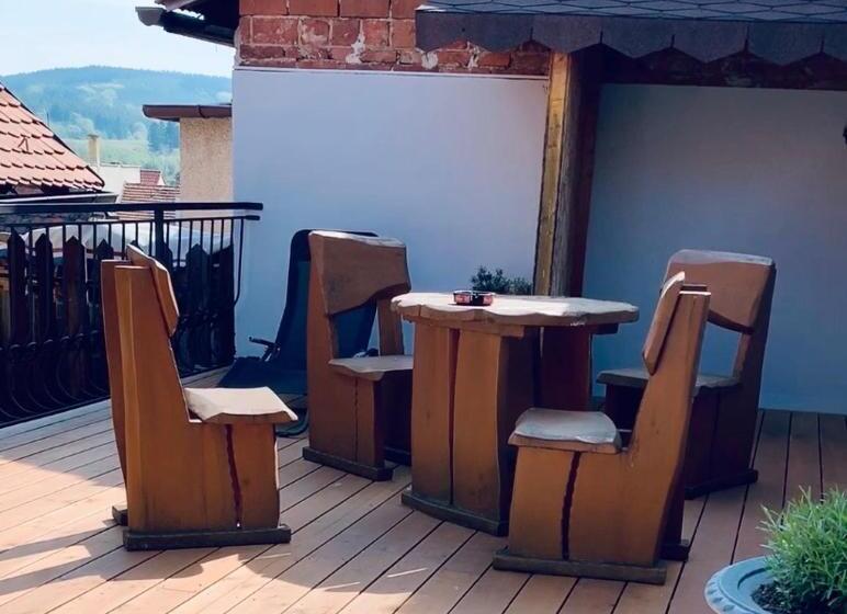 Четырехместный Номер Deluxe, Penzion Na Růžku