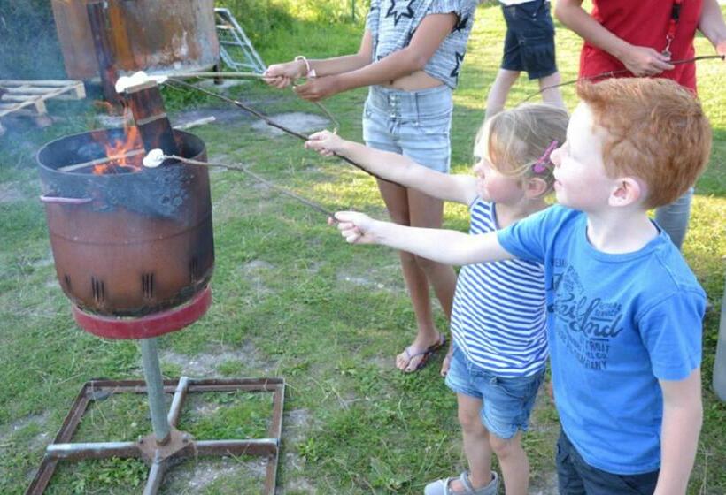 침실 1개 아파트, Pipowagen Op Het Park
